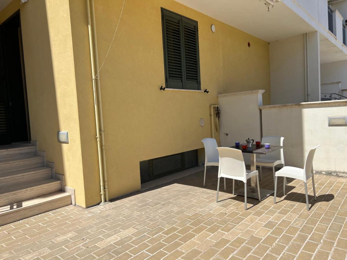 Rosmini Apartment - Parcheggio-Veranda - Baia Verde - Lido - By Click Salento Gallipoli Exterior photo