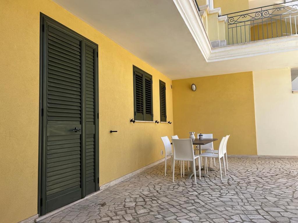 Rosmini Apartment - Parcheggio-Veranda - Baia Verde - Lido - By Click Salento Gallipoli Exterior photo