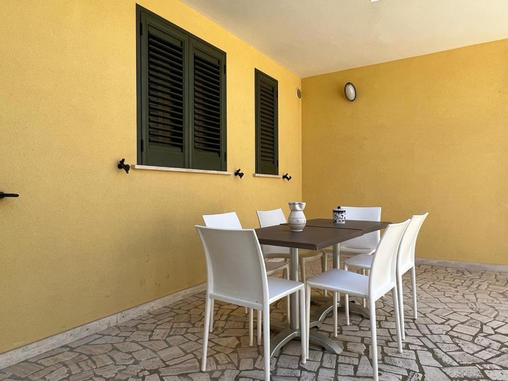 Rosmini Apartment - Parcheggio-Veranda - Baia Verde - Lido - By Click Salento Gallipoli Exterior photo